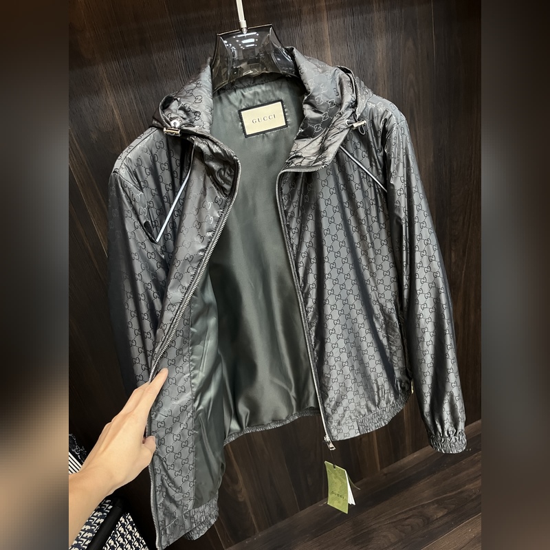 Gucci2026ss早秋新款發布 古馳連帽夾克外套，秋季爆款夾薄棉夾克，字母l