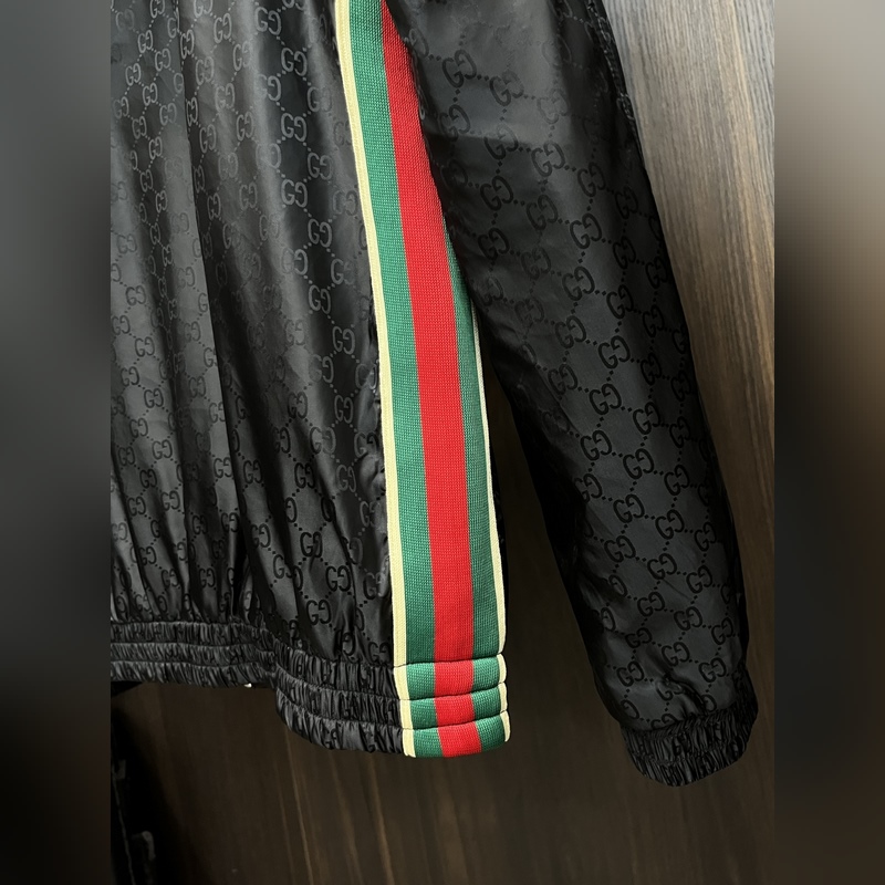 Gucci2026ss早秋新款發(fā)布 古馳連帽夾克外套，秋季爆款夾薄棉夾克，字母l