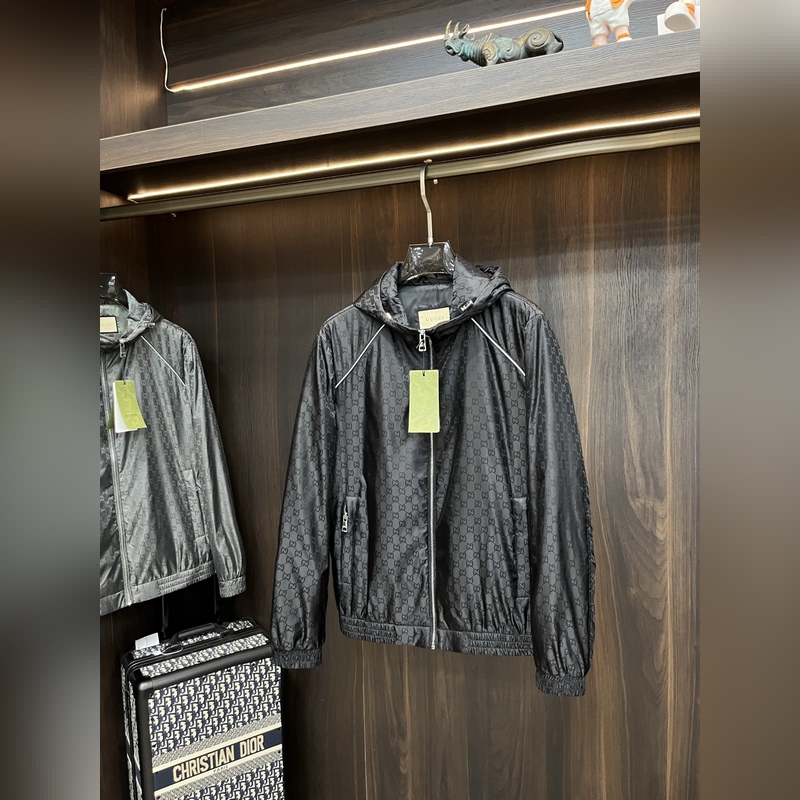 Gucci2026ss早秋新款發布 古馳連帽夾克外套，秋季爆款夾薄棉夾克，字母l