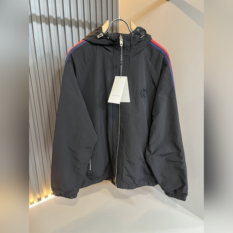 Gucci古家 雙面夾克！2026秋冬最新系列！男女同款 夾克外套，貿(mào)易公司渠