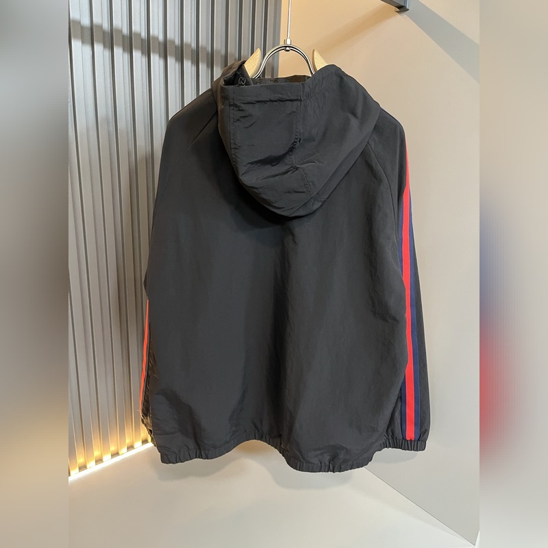Gucci古家 雙面夾克！2026秋冬最新系列！男女同款 夾克外套，貿(mào)易公司渠
