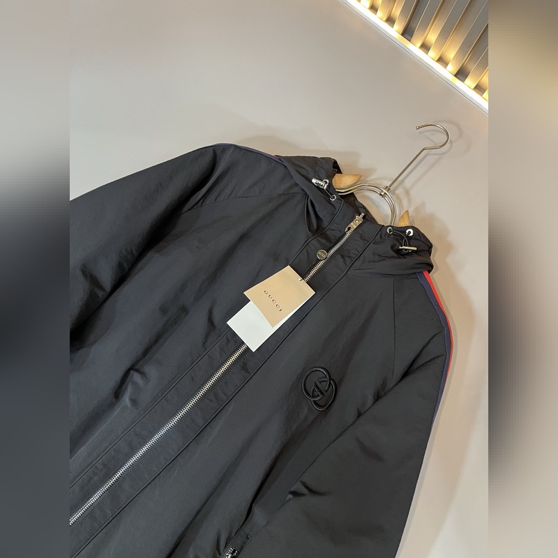Gucci古家 雙面夾克！2026秋冬最新系列！男女同款 夾克外套，貿(mào)易公司渠