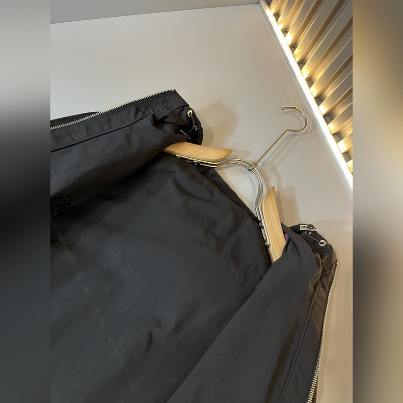 Gucci古家 雙面夾克！2026秋冬最新系列！男女同款 夾克外套，貿(mào)易公司渠