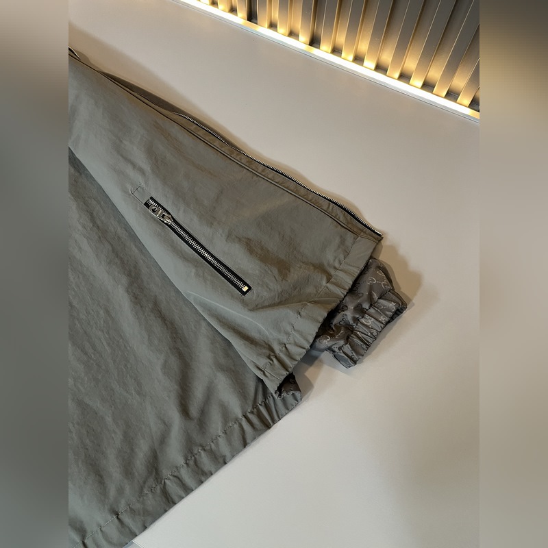 Gucci古家 雙面夾克！2026秋冬最新系列！男女同款 夾克外套，貿易公司渠