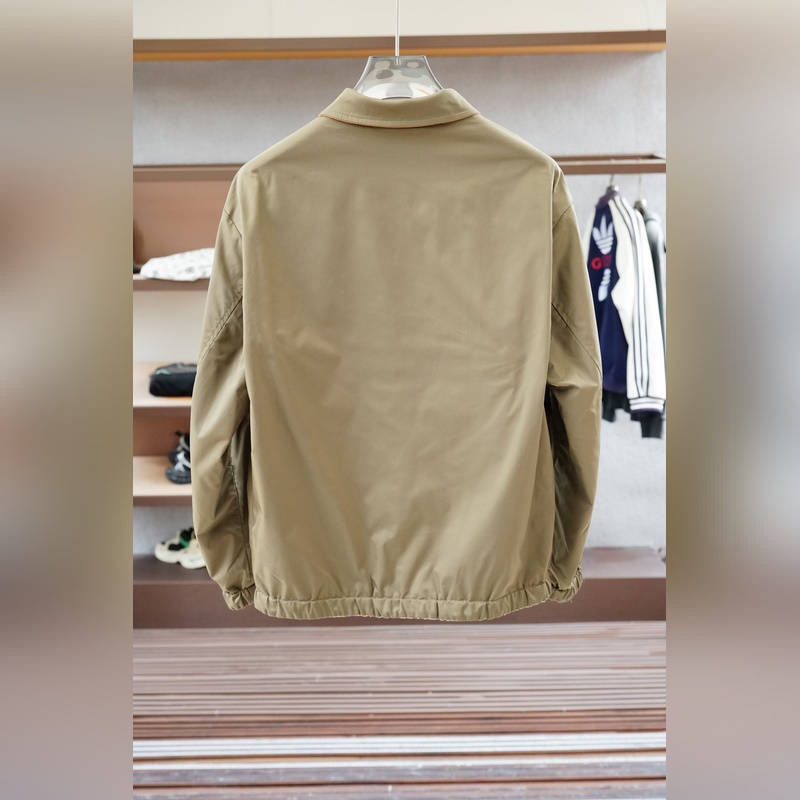 Gucci古奇-2026SS早秋新品 暗紋提花連帽夾克。客供五金裝飾輔料，面料采