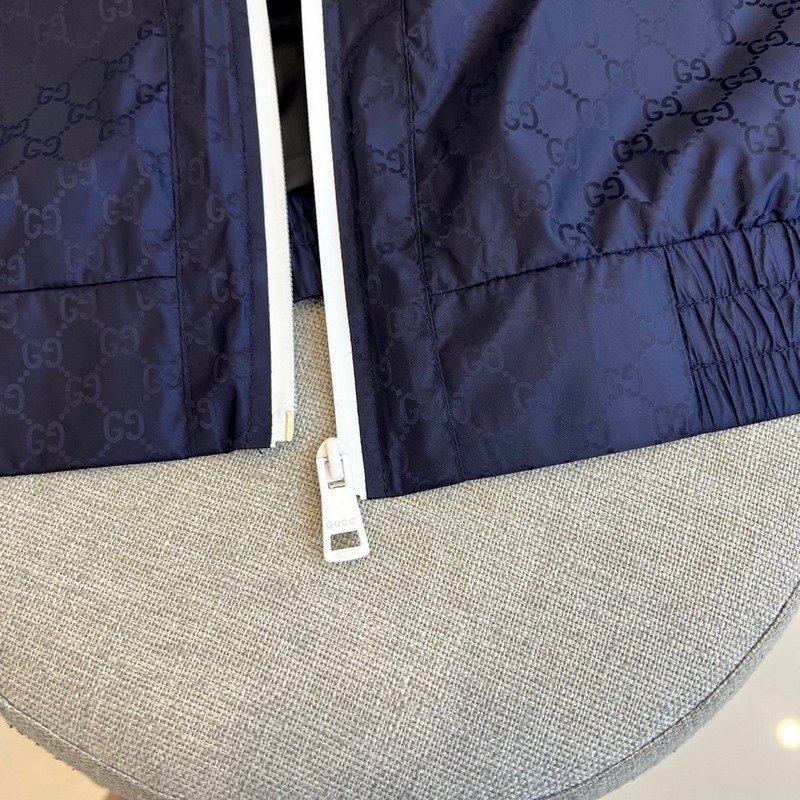 Gucci古馳、25秋冬系列GG尼龍提花拉鍊夾克外套，定制尼龍緞面材質，連帽抽繩
