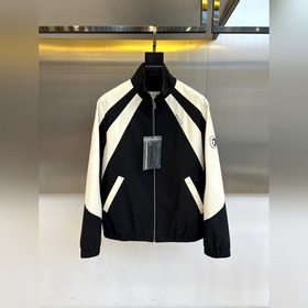 Gucci古馳、25FW活力動感撞色跑道廓形休閑網眼內裡運動拉鍊薄棉，夾棉外套。