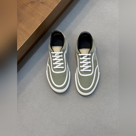 HERMES，愛馬仕 Kiddy免系帶運動鞋 ！牛仔布和麂皮山羊皮免系帶運動鞋