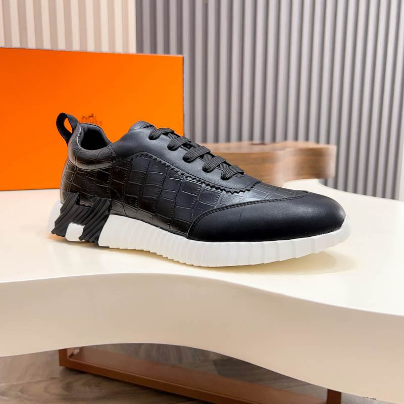 HERMES，愛馬仕 Join系列休閑運動鞋 。鞋面采用小牛皮和Epsom小牛