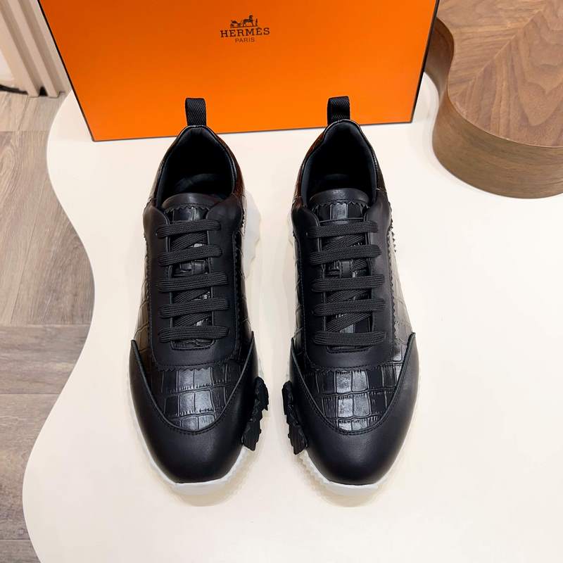 HERMES，愛馬仕 Join系列休閑運動鞋 。鞋面采用小牛皮和Epsom小牛