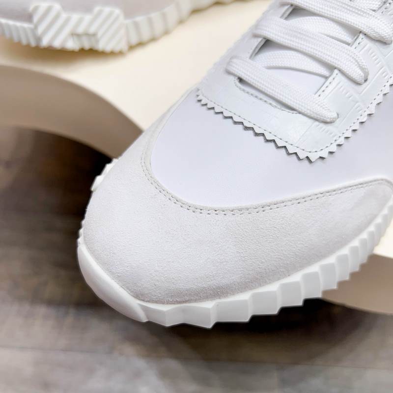 HERMES，愛馬仕 Join系列休閑運動鞋 。鞋面采用小牛皮和Epsom小牛