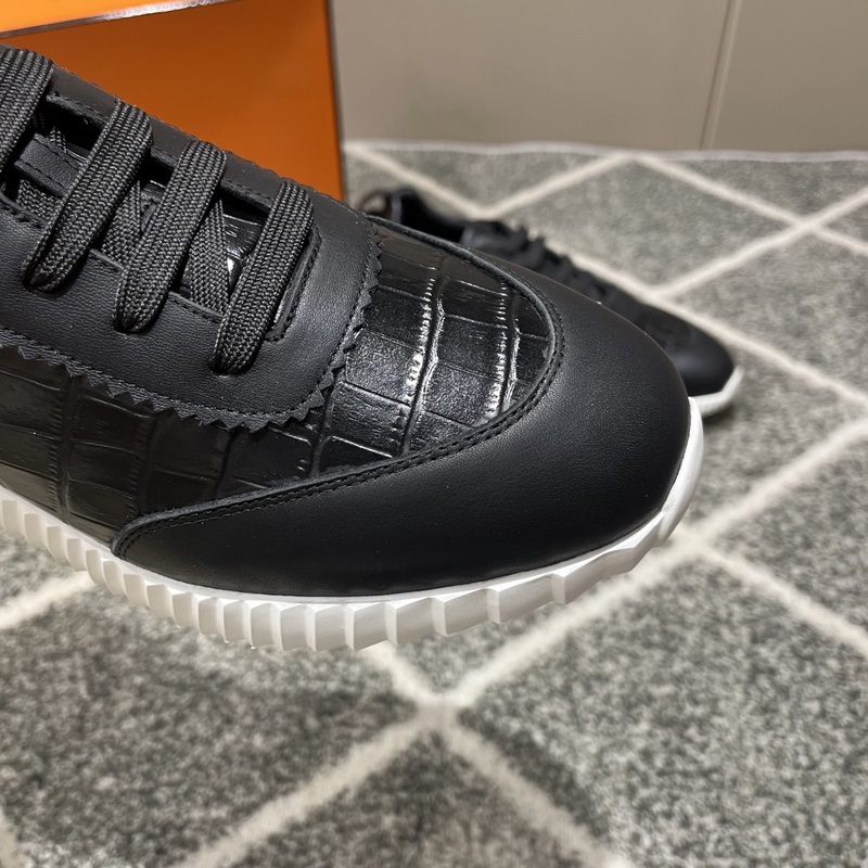 Hermes愛馬仕運動鞋，男士休閑運動鞋，鞋面牛皮拼接高端網(wǎng)布打造，進口材質(zhì)，質(zhì)