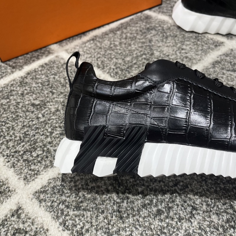 Hermes愛馬仕運動鞋，男士休閑運動鞋，鞋面牛皮拼接高端網(wǎng)布打造，進口材質(zhì)，質(zhì)