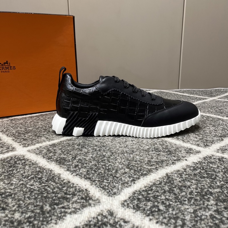 Hermes愛馬仕運動鞋，男士休閑運動鞋，鞋面牛皮拼接高端網(wǎng)布打造，進口材質(zhì)，質(zhì)