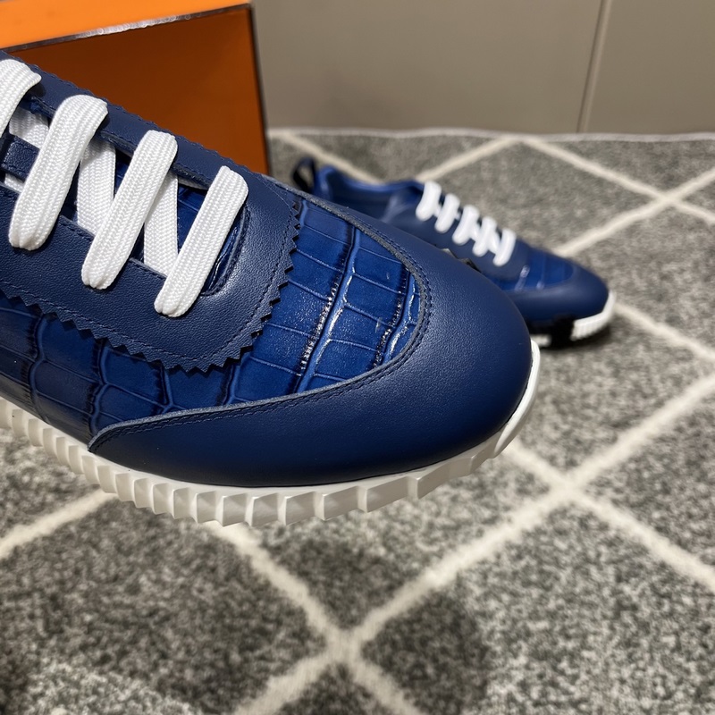 Hermes愛(ài)馬仕運(yùn)動(dòng)鞋，男士休閑運(yùn)動(dòng)鞋，鞋面牛皮拼接高端網(wǎng)布打造，進(jìn)口材質(zhì)，質(zhì)