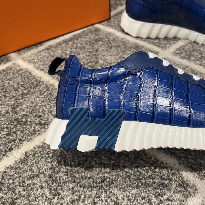 Hermes愛(ài)馬仕運(yùn)動(dòng)鞋，男士休閑運(yùn)動(dòng)鞋，鞋面牛皮拼接高端網(wǎng)布打造，進(jìn)口材質(zhì)，質(zhì)