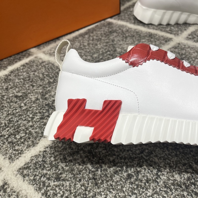 Hermes愛馬仕運動鞋，男士休閑運動鞋，鞋面牛皮拼接高端網布打造，進口材質，質