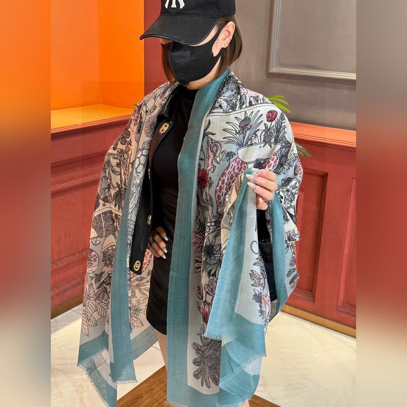 專櫃同步 Hermes家買了都說好看[珍奇樂園羊絨長巾] 推薦 頂級工藝超值 愛