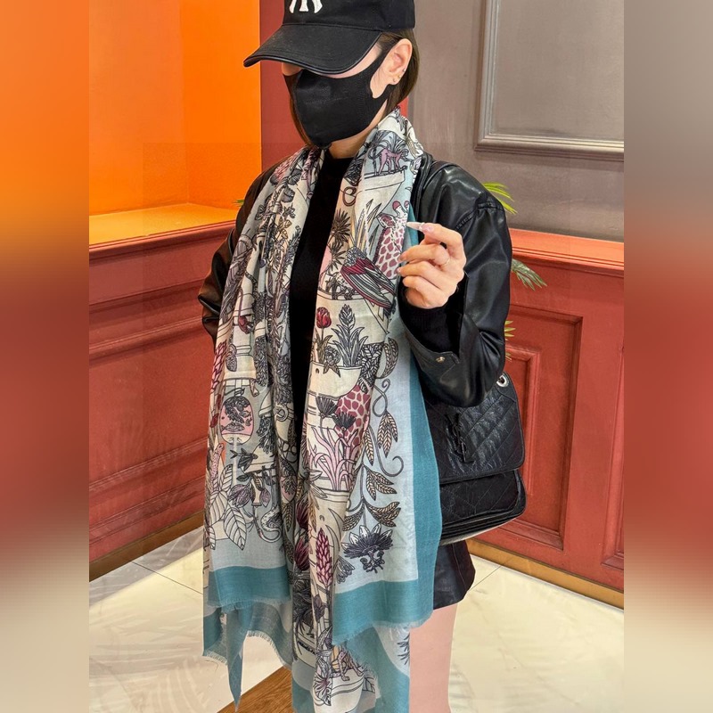 專櫃同步 Hermes家買了都說好看[珍奇樂園羊絨長巾] 推薦 頂級工藝超值 愛