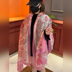 專櫃同步 Hermes家買了都說好看[珍奇樂園羊絨長巾] 推薦 頂級工藝超值 愛