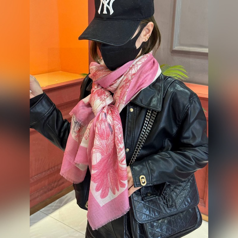 專櫃同步 Hermes家買了都說好看[珍奇樂園羊絨長巾] 推薦 頂級工藝超值 愛