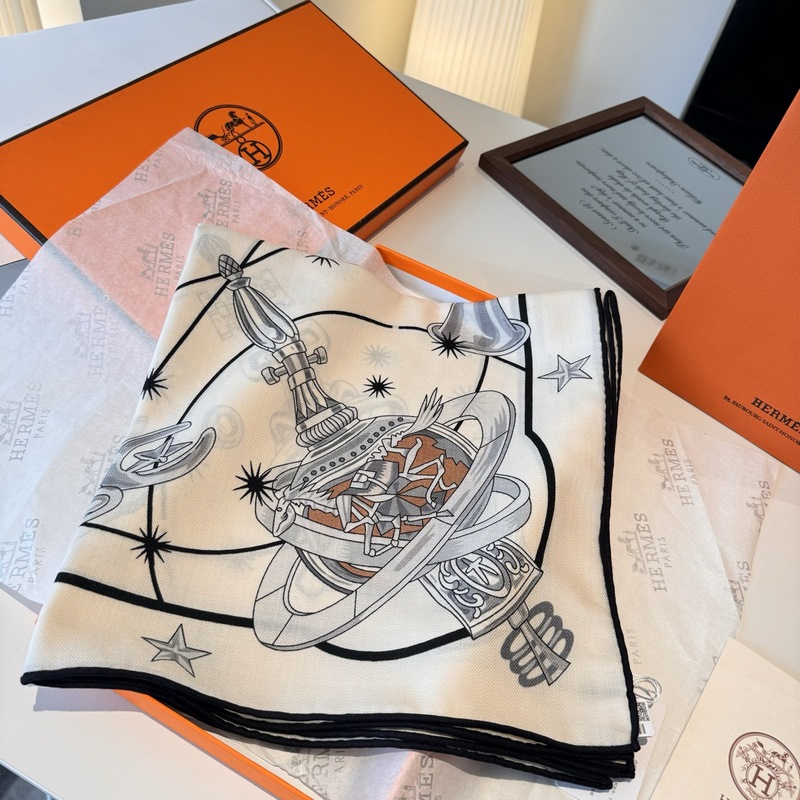 星辰合唱曲雙面同色絲絨，創作淵源 吹響號角！駿馬天堂正在舉行盛大慶典。諸神開啟舞