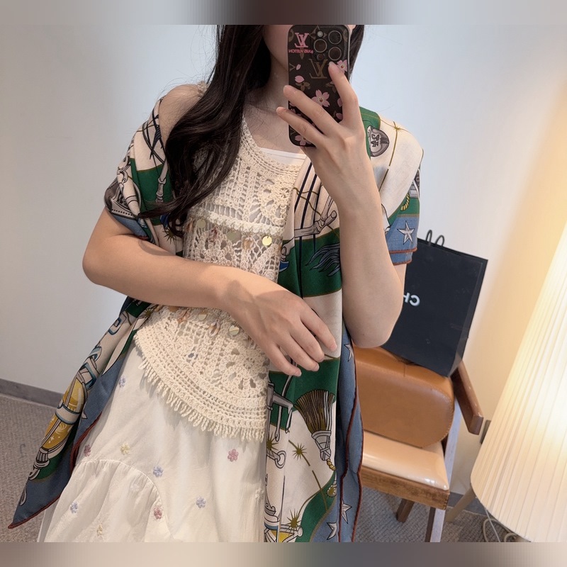 星辰合唱曲雙面同色絲絨，創作淵源 吹響號角！駿馬天堂正在舉行盛大慶典。諸神開啟舞