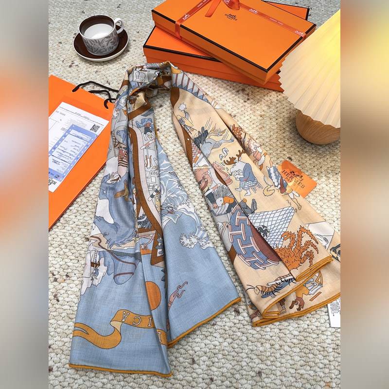 愛馬仕(Hermes)2026年秋冬搶先 上新 [雙面同色絲毛方巾]手工卷邊山羊