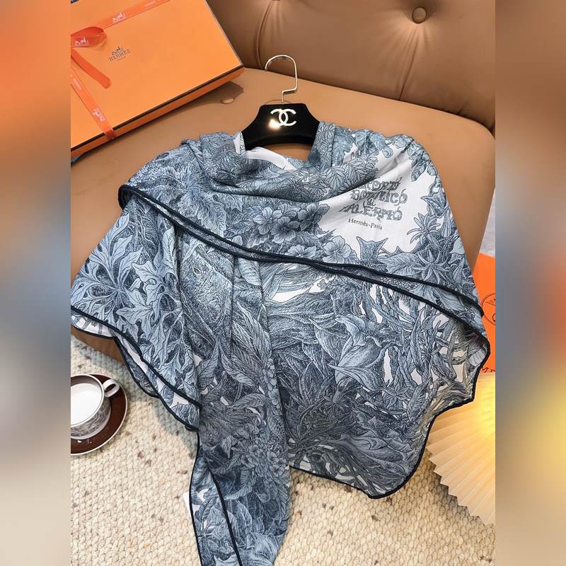 愛馬仕(Hermes)羊絨新款 巴勒莫植物園 羊絨方巾，頂級工藝超值 愛馬仕專櫃