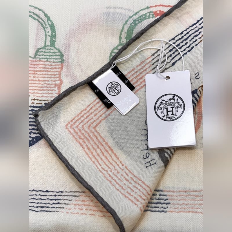 愛馬仕(Hermes) 馬具故事的詩意回顧 140披肩 [三色 上新 ] 永遠