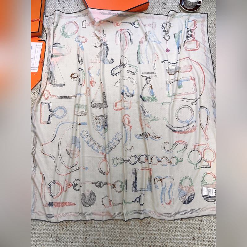 愛馬仕(Hermes) 馬具故事的詩意回顧 140披肩 [三色 上新 ] 永遠