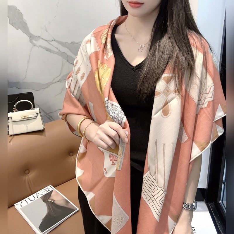 愛馬仕(Hermes)上新 [愛馬仕2026春夏 ]這款點睛配飾可以多種方式佩戴