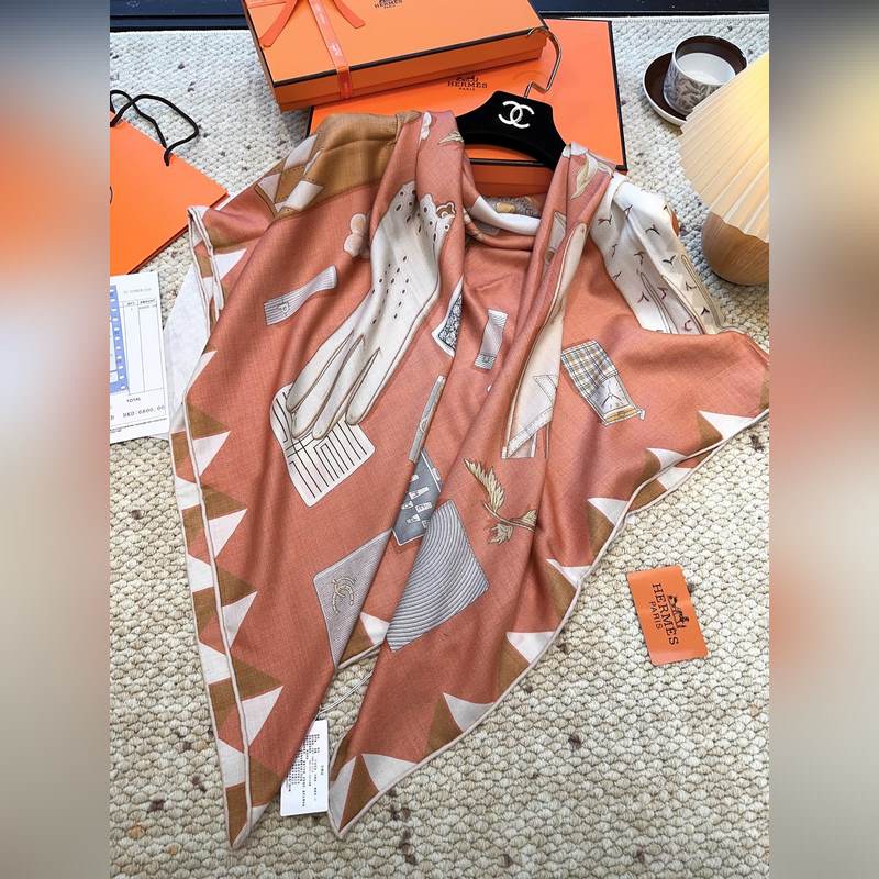 愛馬仕(Hermes)上新 [愛馬仕2026春夏 ]這款點睛配飾可以多種方式佩戴