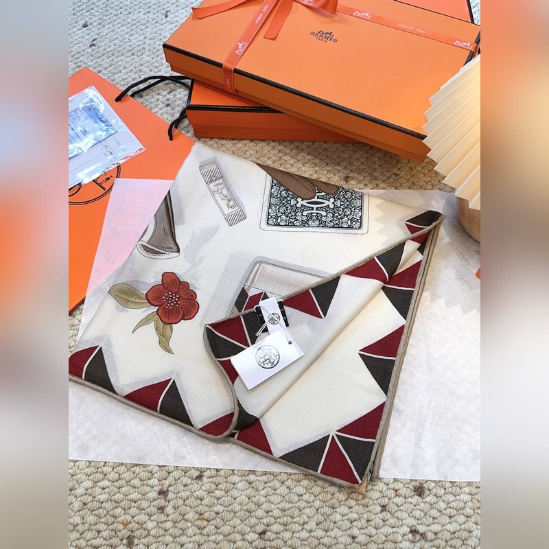 愛馬仕(Hermes)上新 [愛馬仕2026春夏 ]這款點睛配飾可以多種方式佩戴