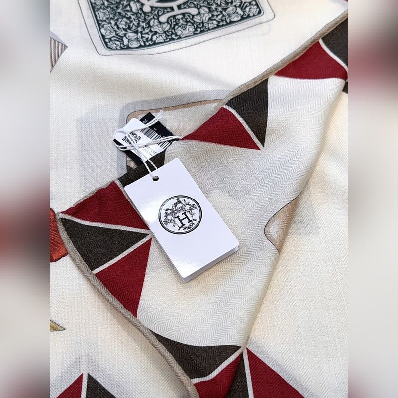 愛馬仕(Hermes)上新 [愛馬仕2026春夏 ]這款點睛配飾可以多種方式佩戴