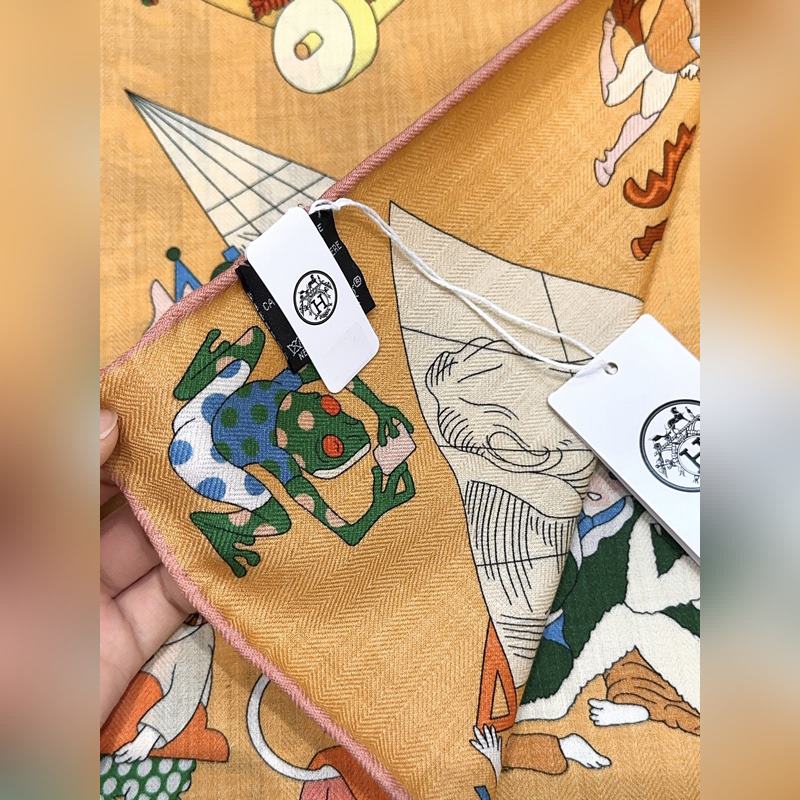 愛馬仕(Hermes)2026年秋冬搶先 上新 [雙面同色絲毛方巾]手工卷邊山羊