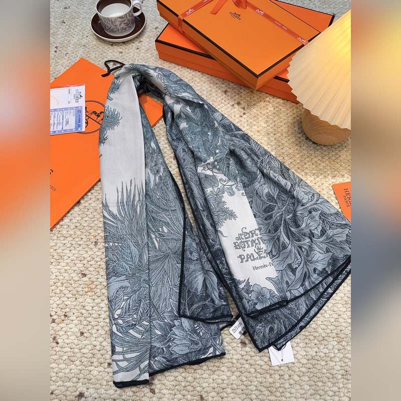 愛馬仕(Hermes)羊絨新款 巴勒莫植物園 羊絨方巾，頂級工藝超值 愛馬仕專櫃