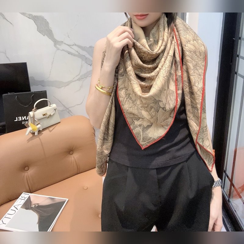 愛馬仕(Hermes)羊絨新款 巴勒莫植物園 羊絨方巾，頂級工藝超值 愛馬仕專櫃