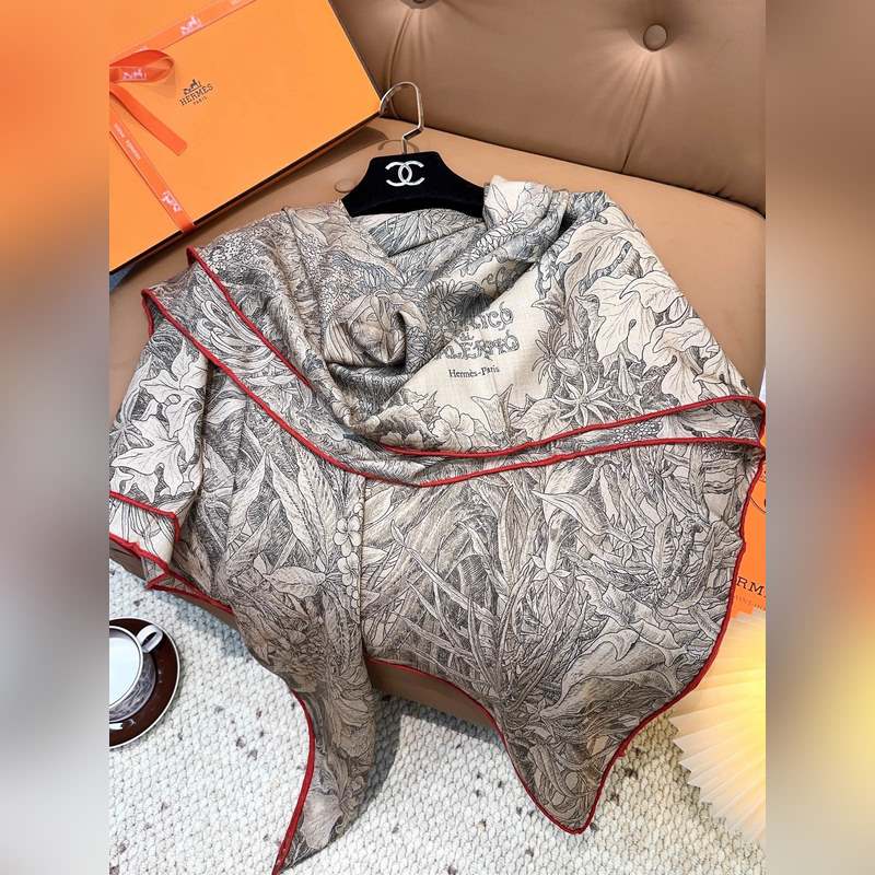 愛馬仕(Hermes)羊絨新款 巴勒莫植物園 羊絨方巾，頂級工藝超值 愛馬仕專櫃