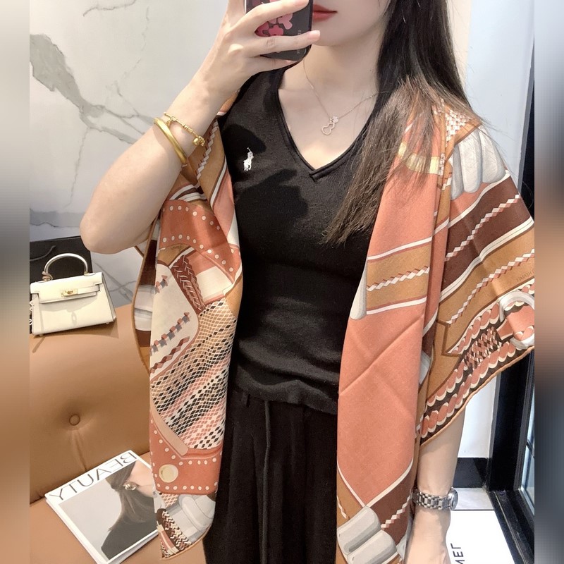 真絲 羊毛] 愛馬家的(Cosmographia Universalis)絲巾是