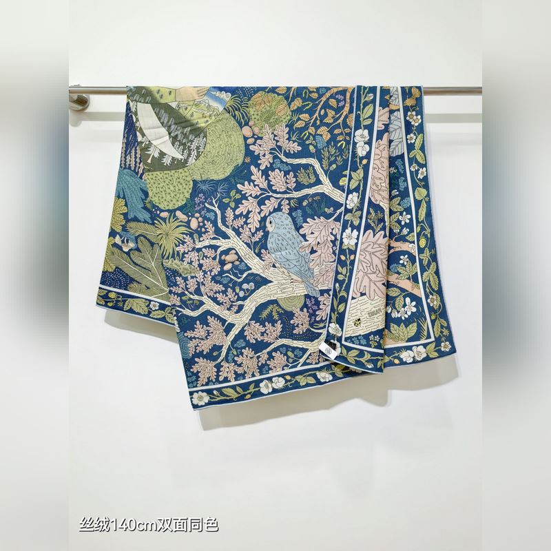 雙面同色 140x140cm 70%羊絨30%真絲 愛馬仕 于月神之懷 全套包裝