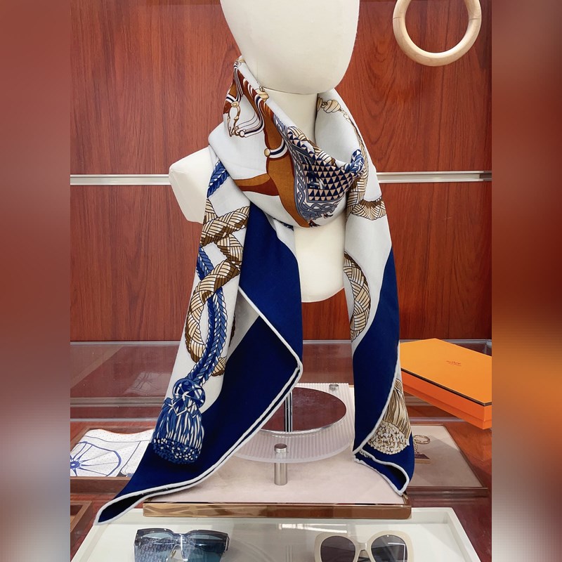 [雙面同色 絲毛款]H家羊絨新款 [駿馬披掛 140]羊絨方巾 H家ZG爆款 立