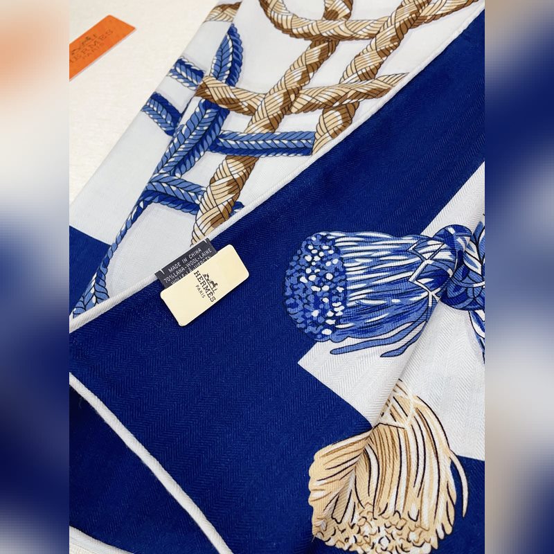 [雙面同色 絲毛款]H家羊絨新款 [駿馬披掛 140]羊絨方巾 H家ZG爆款 立