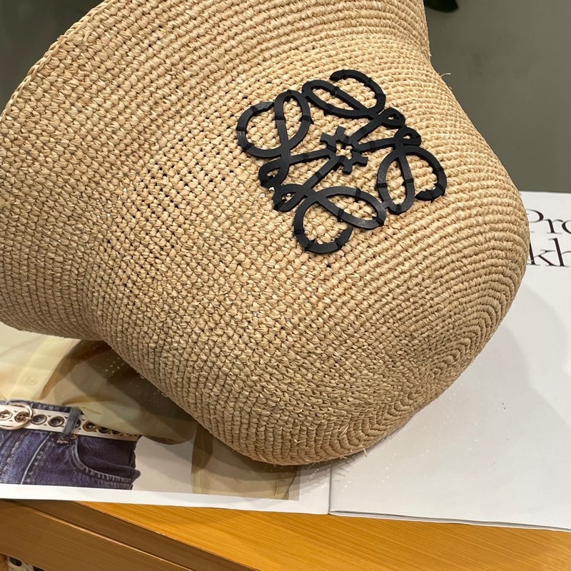 LOEWE 春夏新品草編帽 [升級版 今年重工提升采用進口細小拉菲草 編織而成