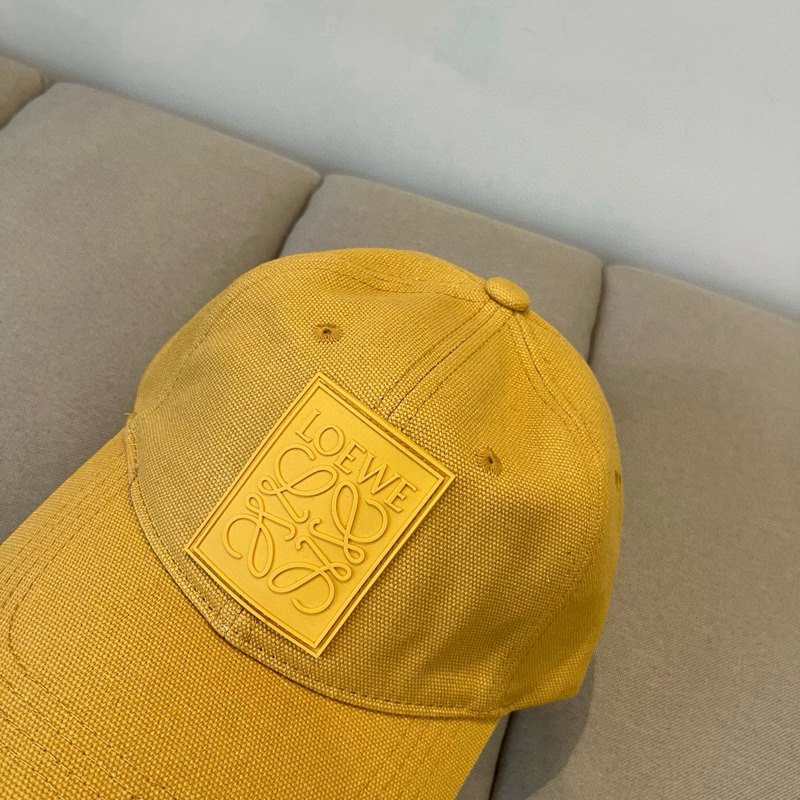 羅意威 LOEWE新款原版原標設計，質感超好，外部線條定位標準，做工精細，簡約大