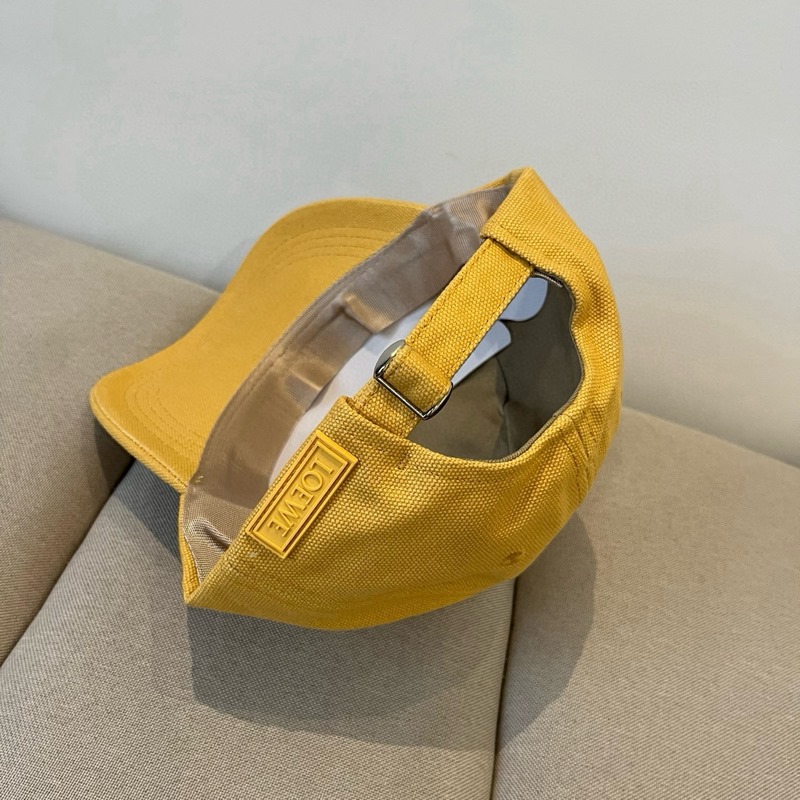 羅意威 LOEWE新款原版原標設計，質感超好，外部線條定位標準，做工精細，簡約大