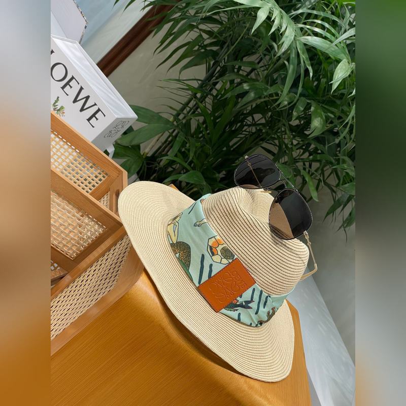 原單品質 LOEWE paula合作系列編織草帽，夏天還是得擁有它，loewe