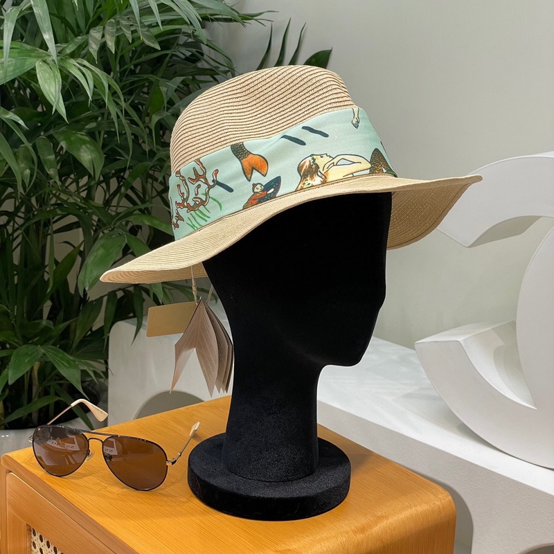 原單品質 LOEWE paula合作系列編織草帽，夏天還是得擁有它，loewe