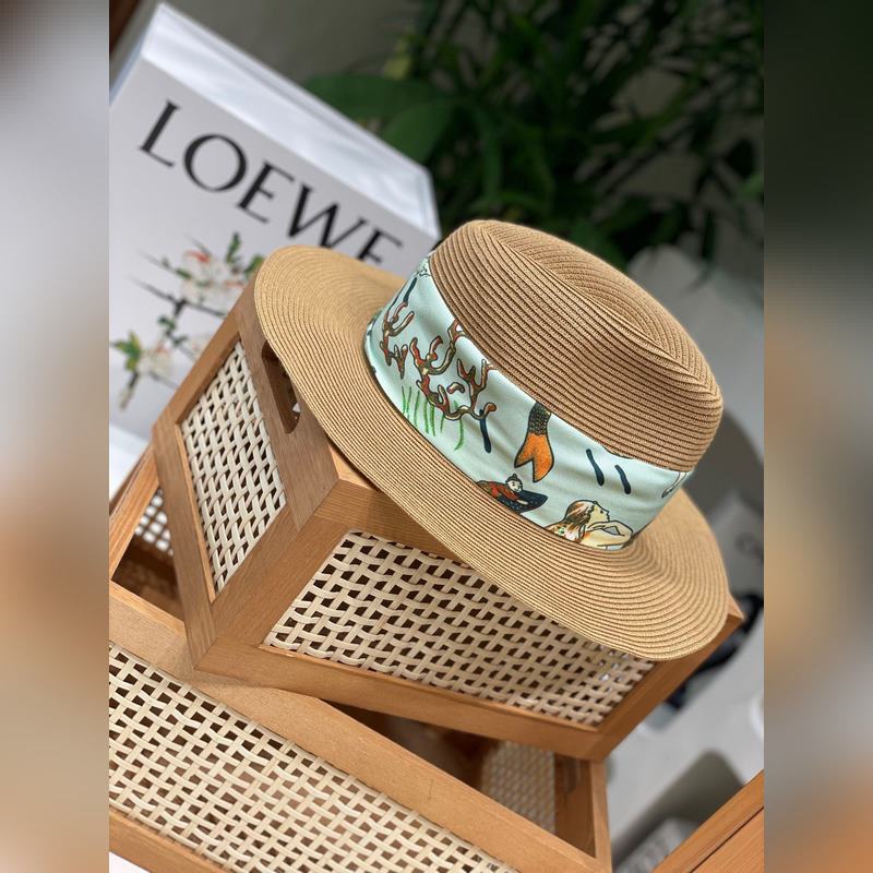 原單品質 LOEWE paula合作系列編織草帽，夏天還是得擁有它，loewe