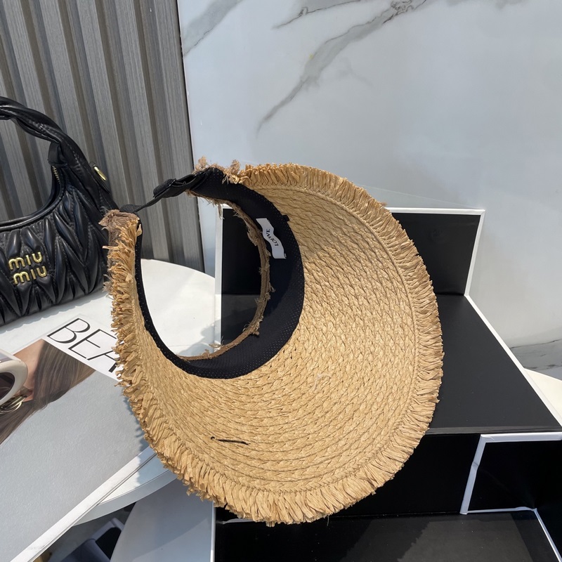 羅意威LOEWE新款空頂帽 看一眼就會愛上的遮陽帽，夏天的你需要一頂與衆不同的帽